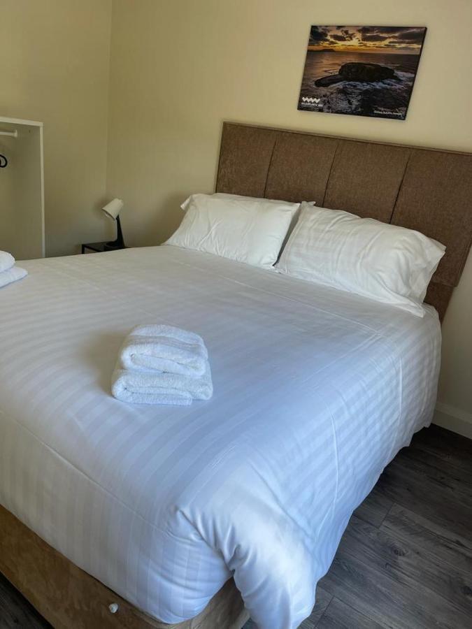 The Wild Atlantic Stay Carndonagh Extérieur photo